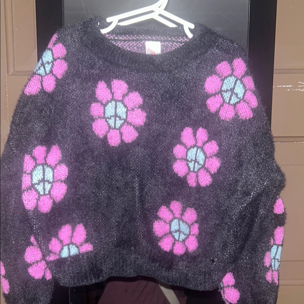 Justice size extra small 5/6 floral sweater